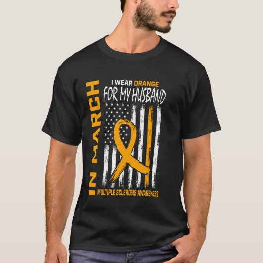 多発性硬化症啓発月間 オレンジ色の夫 Tシャツ (正面)