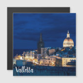 夜にライトアップされたバレッタ旧市街と港 (正面/裏面)