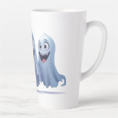 夜に集まる3体のハロウィンの幽霊フレンド カフェラテマグ (右)