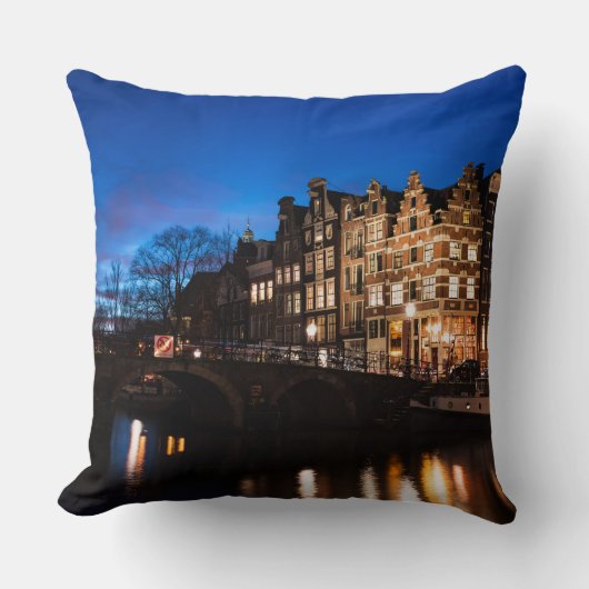 夜のアムステルダム運河の家 クッション (正面)