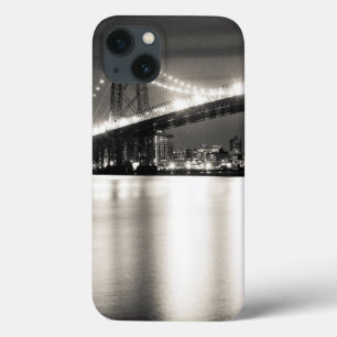 夜のウィリアムズバーグ橋 iPhone 13ケース