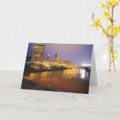 夜のクリーブランドのスカイライン カード (黄色い花)