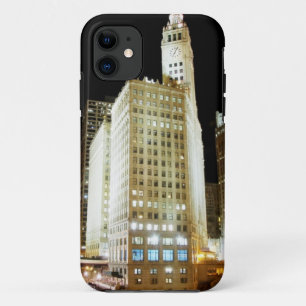 夜のシカゴの有名な陸標 iPhone 11 ケース