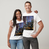 夜のシンガポールのダウンタウン Tシャツ (ユニセックス)