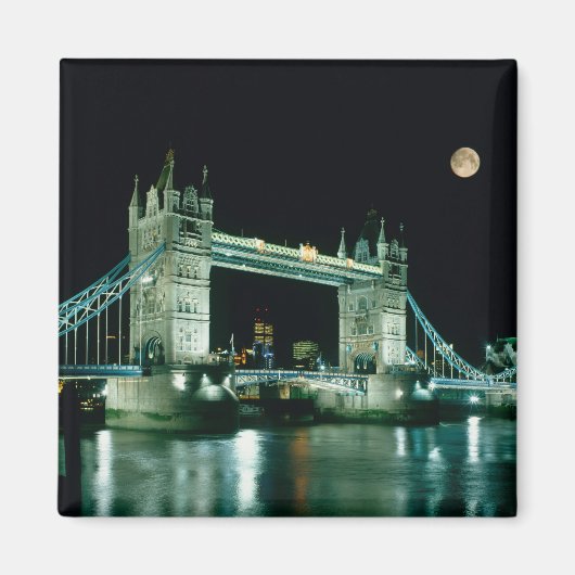 夜のタワー・ブリッジ、ロンドン、イギリス マグネット (正面)