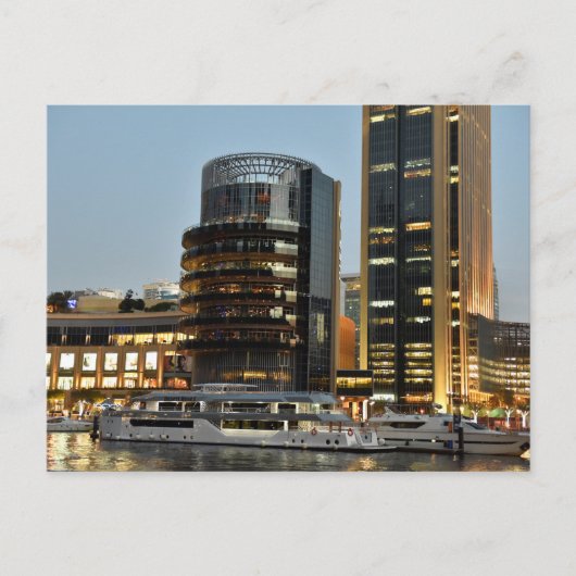 夜のドバイ建築 ポストカード (正面)