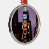 夜のニューヨーク・タイムズ・スクエアのトラフィック メタルオーナメント (右)