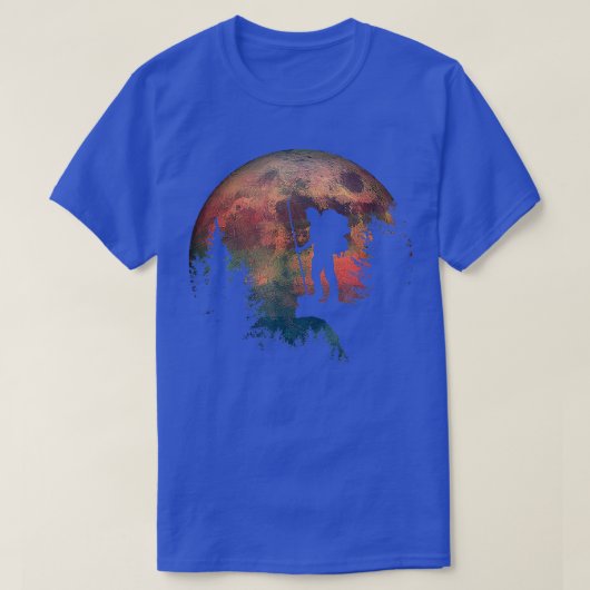 夜のハイキングトレッキング愛好家の水の色の月 Tシャツ (デザイン正面)