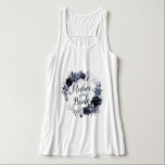 夜のフローラリース母の花嫁 タンクトップ<br><div class="desc">夜行性フローラ水色の緑豊かな花のデザイン手の絵を描茎、つる植物、離れ、葉。ネイビーカラフルブルー、ダスティブルー、ダークマーブルックグレー、モーヴピンクのヒント。手描き線の要素とシックな手書き渦巻形のブラシスクリプトのフォントとエレガントフローラリース – 花嫁のシャツの母！～このデザインのスイート全体を見るために私の店をチェック！</div>