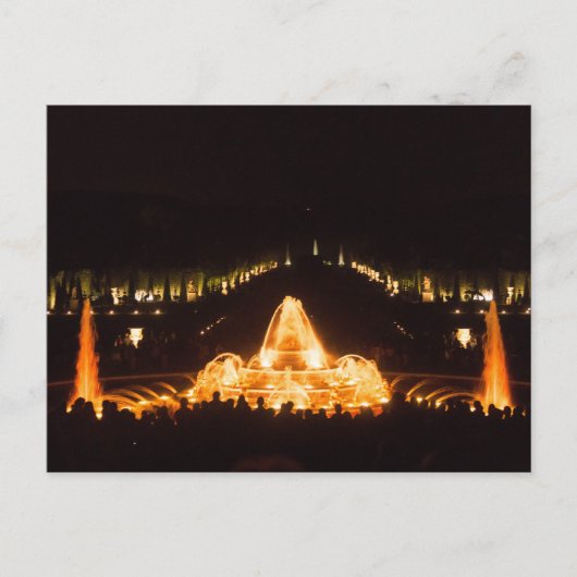 夜のベルサイユでライトアップされた噴水 ポストカード (正面)