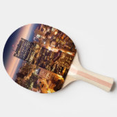 夜のボストンの概観 卓球ラケット (横)