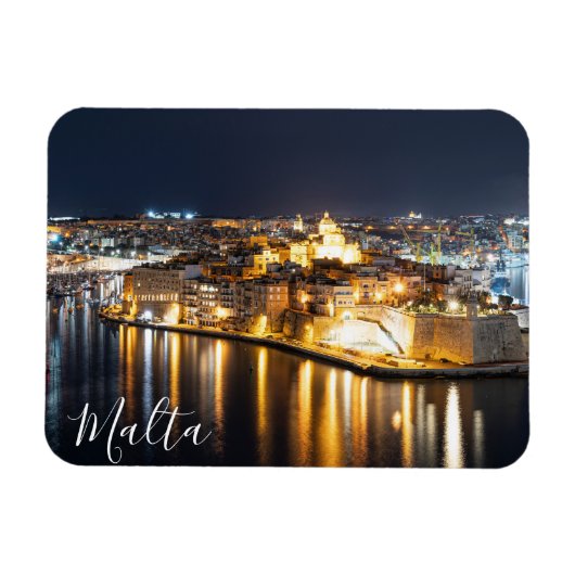 夜のマルタの3都市の眺め マグネット (横)