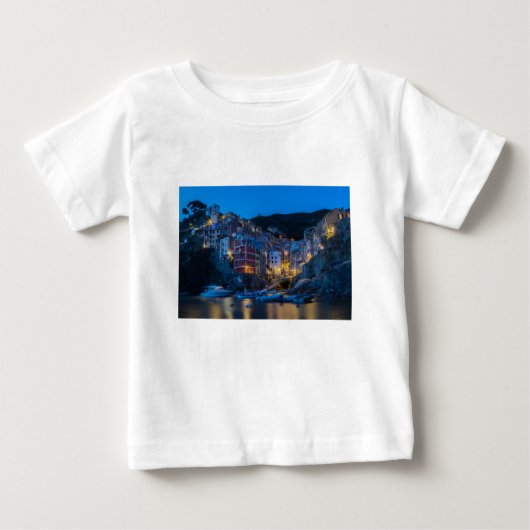 夜のリオマッジョーレCinque Terre Liguria Italy ベビーTシャツ (正面)