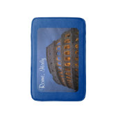 夜のローマのコロッセオ バスマット (正面縦)