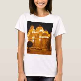 夜のヴァルナ大聖堂 Tシャツ