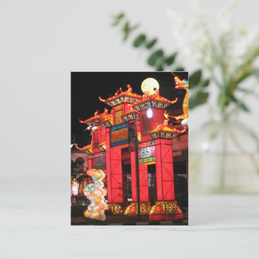 夜の中国のシンガポールの寺院 ポストカード (スタンド正面)