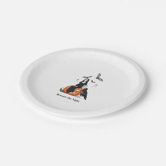 夜の修道女に気を不気味付け ペーパープレート (アングル)