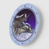 夜の冬の雪に灰色のオオカミ ラージ壁時計 (傾斜)