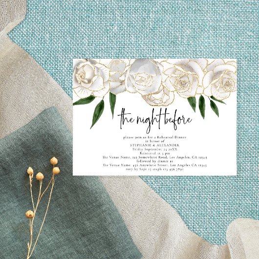 夜の前に白い花模様スクリプトのリハーサルディナー 招待状
