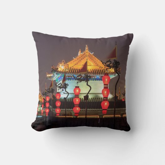 夜の城壁建築 クッション (正面)