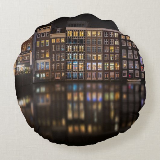 夜の多彩なライトが付いているアムステルダムの家 ラウンドクッション (裏面)