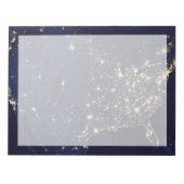 夜の州の統一された街灯。 ノートパッド (正面)