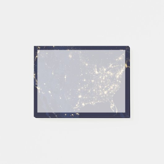 夜の州の統一された街灯。 ポストイット (正面)