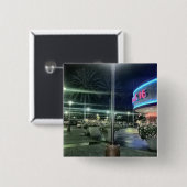 . .夜の映画館の明るい光 缶バッジ (正面&裏面)