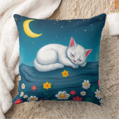 夜の木の上で眠る愛らしい白い子猫 クッション (ブランケット)