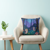 夜の森のフクロウのイラスト クッション (椅子)