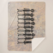 夜の歩くギグラーズペトログリフ シェルパブランケット (正面)