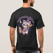 夜の生き物 - かわいい魔女のアライグマ Tシャツ (裏面)