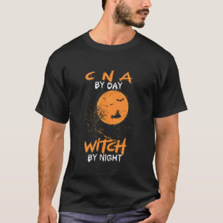 夜の看護ハロウィーンで昼おもしろいの魔女でCNA Tシャツ