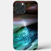 夜の砂漠で波紋のある湖、デジタル Case-Mate iPhoneケース (裏面)