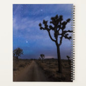 夜の砂漠の道とジョシュアの木々 プランナー手帳 (裏面)