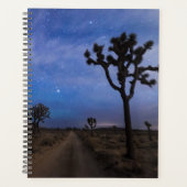 夜の砂漠の道とジョシュアの木々 プランナー手帳 (正面)