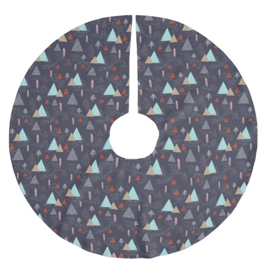 夜の雪の中の常緑樹 ブラッシュドポリエステルツリースカート (正面)