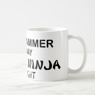 夜までにプログラマー致命的な忍者 コーヒーマグカップ