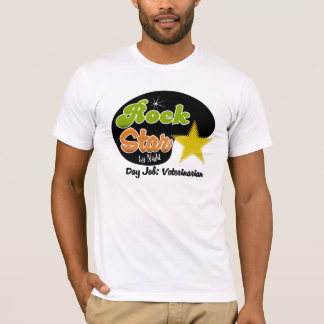 夜までにロックスター-日の仕事の獣医 Tシャツ