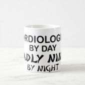 夜までに心臓学医の致命的な忍者 コーヒーマグカップ (中央)