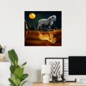 夜を守る白いライオン ポスター (ホームオフィス)