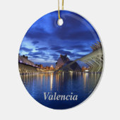夜オーナメントによるバレンシア セラミックオーナメント (左)