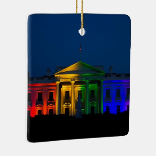 夜ゲイ同志の結婚はアメリカで法的になりました セラミックオーナメント (右)