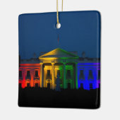 夜ゲイ同志の結婚はアメリカで法的になりました セラミックオーナメント (左)