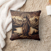 夜明けに山の威厳のある前に立つイエス クッション (ブランケット)