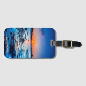 夜明けに海岸の地平線上の日の出 ラゲッジタグ (正面横)