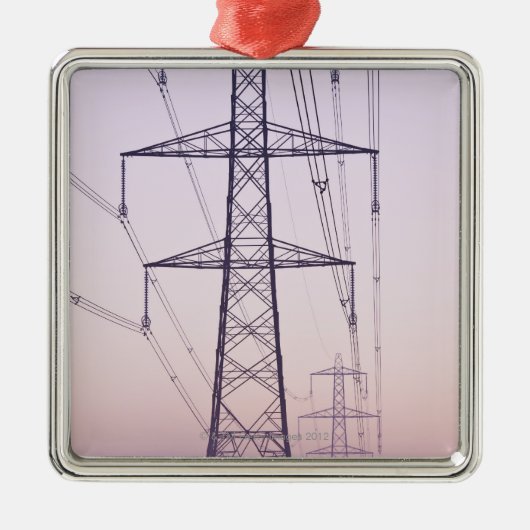夜明けに霧の電気のパイロン メタルオーナメント (正面)
