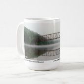 夜明けの霧のSchell橋 コーヒーマグカップ (正面左)