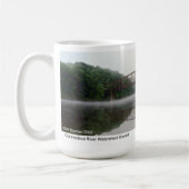 夜明けの霧のSchell橋 コーヒーマグカップ (左)