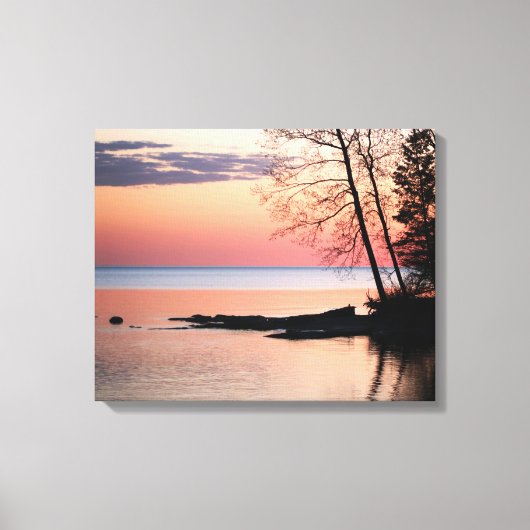 夜明け16x20の湖に木々がある湖の地平線 キャンバスプリント (正面)